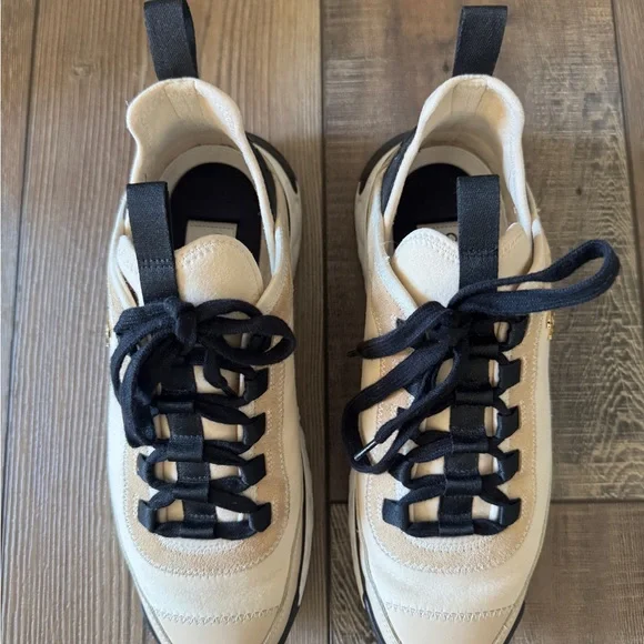 Chanel Beige/ Black Sneakers size 39 - Picture 3 of 10